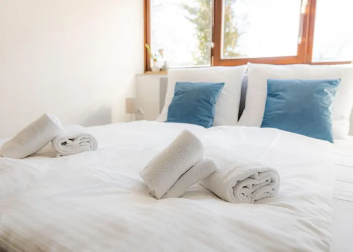 Come4stay - Holzheim 126 - Parkplatz By Interhome